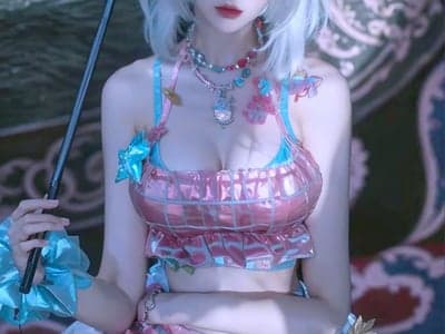 冰封的沈清漪：当纯粹沉默撞进她的余光
