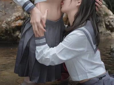 已婚女上司怎么是我的初恋女友啊（百合）