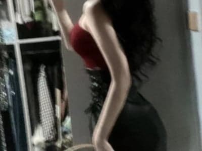 震惊！SM随意切换的网瘾女大学生想调教我？！