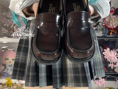 黑丝玉足饭盒控