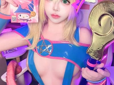 女仆少女的禁忌柔情
