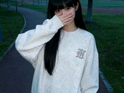 朱君怡【享受无意识被舔脚的可爱女友】