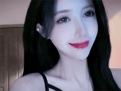 小马拉大车：后妈逼我陪她黄播