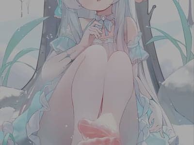 独居旧楼，隔壁住着沉默少女（万象杯）