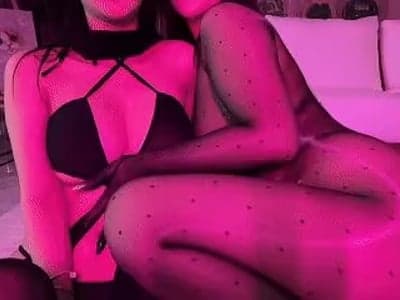 远离这两个女人！！（双女主男弱卡，可反杀）