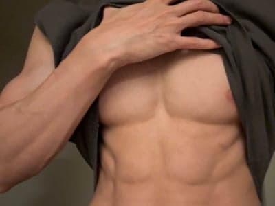 当我成为天菜男神的陪护（男同向）