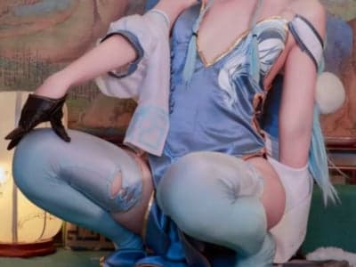 我的美少女COSER女友不可能这么淫乱？